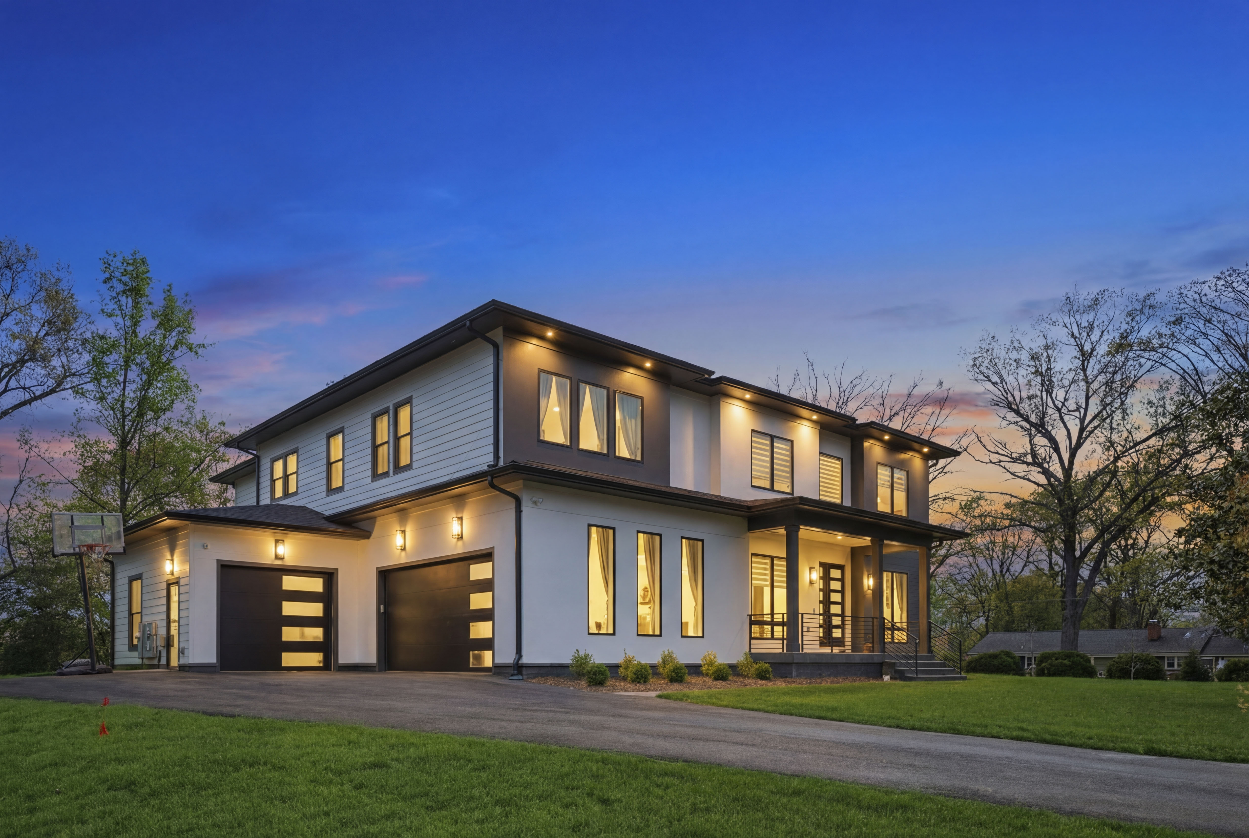 HDR twilight exterior real estate photo of a home in Fairfax, Virginia